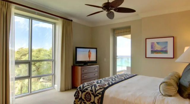Апартаменты Апарт-Отель Views of Beach Pacific Ocean Lanai & Molokai