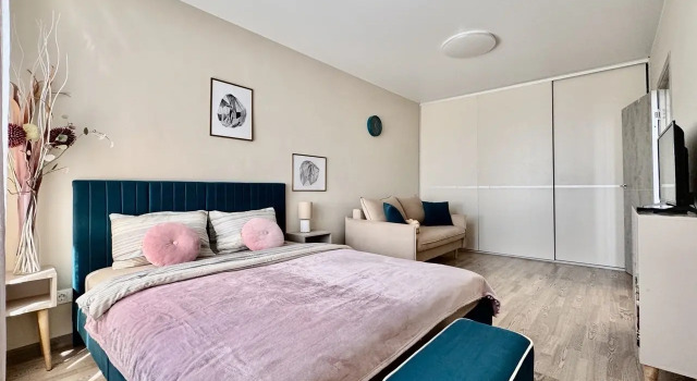 Квартира InRoomSPb в Мистолово