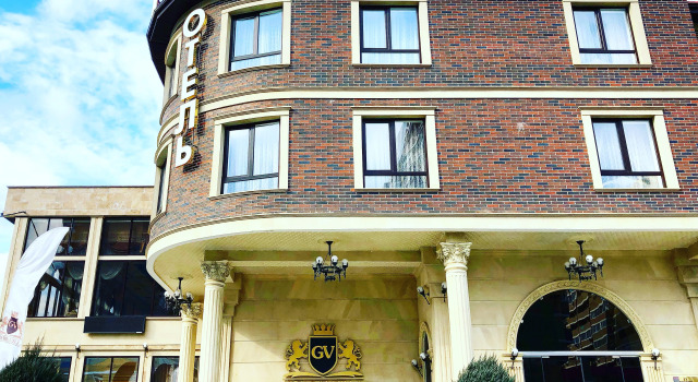Отель Golden Villa, Забронировать Отель Отели Российского с завтраком, Завтраки