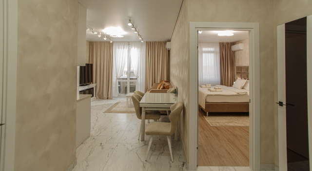 Luxury Apartamenty Living Quarters, Prenota Appartamento Hotel a Altaysky Kray con parcheggio, Parcheggio