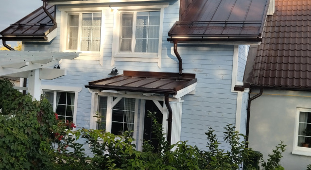 Khyugge Guest House, Prenota Affittacamere Pechory 