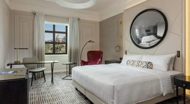 Двухместный номер Deluxe Tbilisi Marriott Hotel