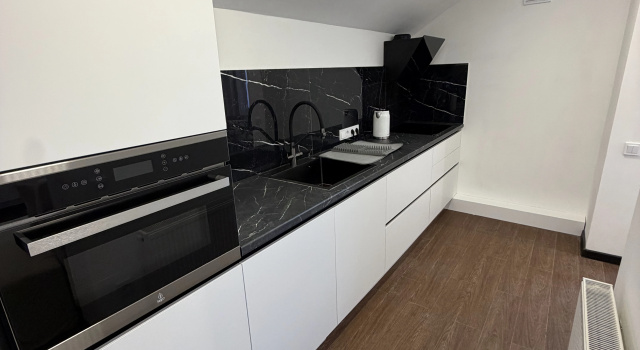 Uyutnaya U Morya Flat, Rezerwuj Apartament Hotele w Crimea z parkingiem, Parking