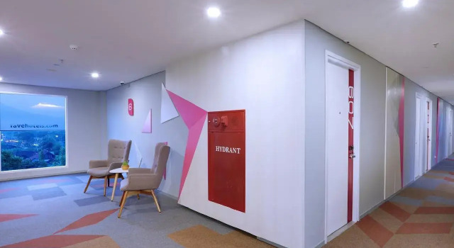 Отель Favehotel Madiun