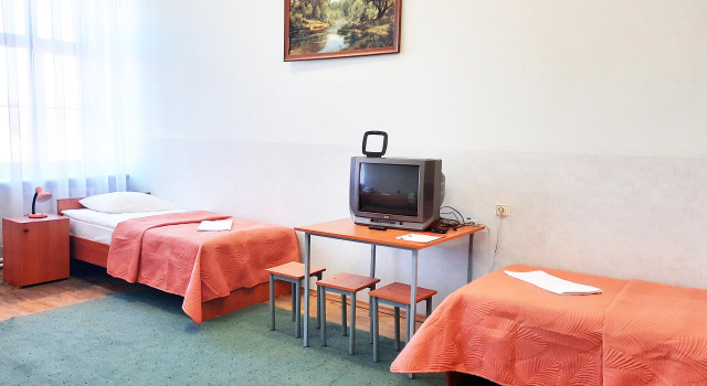 Кровать в общем номере Отель Smart Hotel Калуга