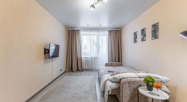 Uyutnaya Odnokomnatnaya Flat, Book Apartment Hotels in Ural with Parking, Parking
