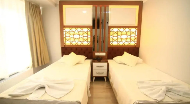 Двухместный номер Grand Liza Hotel