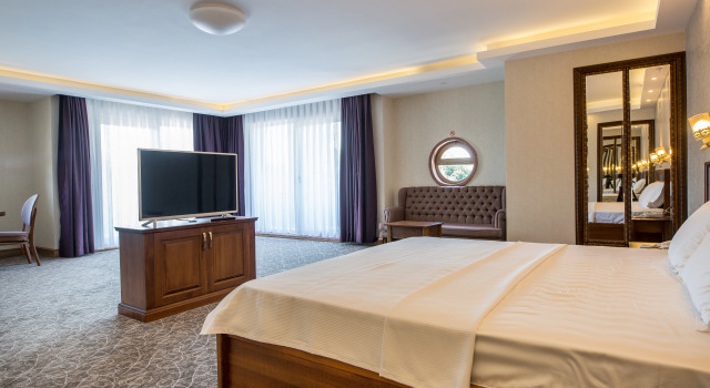 Люкс с балконом Helen Troya Hotel Geyikli