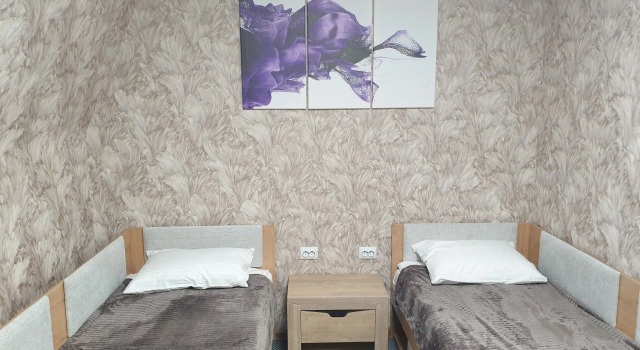 Na Suvorova 215/4 Hotel, Забронировать Отель Ленинск-Кузнецкий Кемеровская область