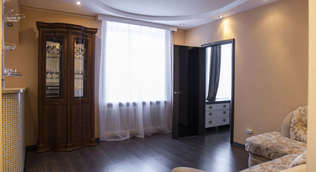 U Pokrovskoy bashni Kremlya Apartments, Rezerwuj Apartament Psków 