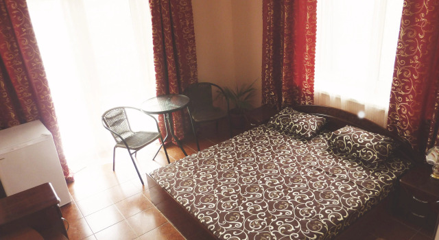Camera doppia Standard con balcone Kot Guest House