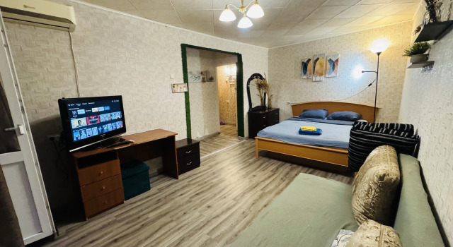 Na Ulitse Sovetskoy Armii 145 Flat, Prenota Appartamento Hotel a Samara con parcheggio, Parcheggio