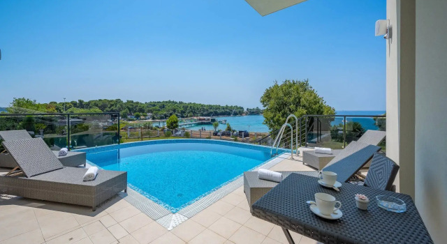 Cedar Villa, Book Villa Hoteller i Pula med pool, Swimmingpool