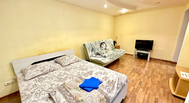 Komfortnye Apartamenty v Shage ot Tsentra Flat, Rezervați Apartament Vorkuta Republica Komi