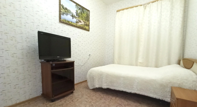 Odnokmonatnyye u PermExpo Apartments, Rezerwuj Apartament Hotele w Perm Krai z parkingiem, Parking