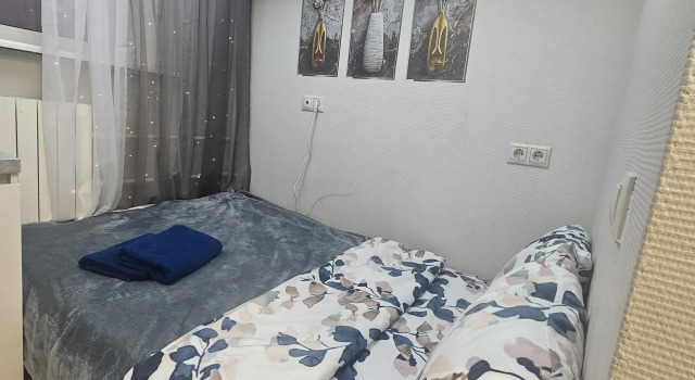 Novye S Besplatno Parkovkoy Apartments, Prenota Appartamento Hotel a UAO Area con parcheggio, Parcheggio