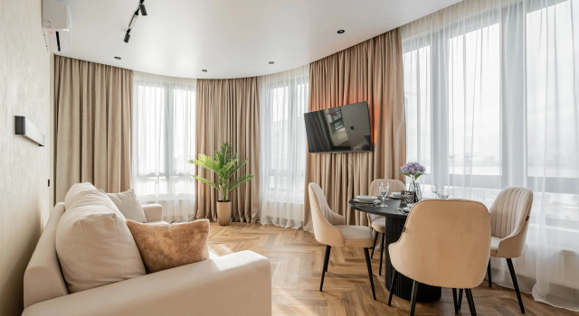 S Vidom Na Kreml Okolo Akvaparka S Igrovoy Pristavkoy Apartments, Prenota Appartamento Hotel a Tatarstan con parcheggio, Parcheggio