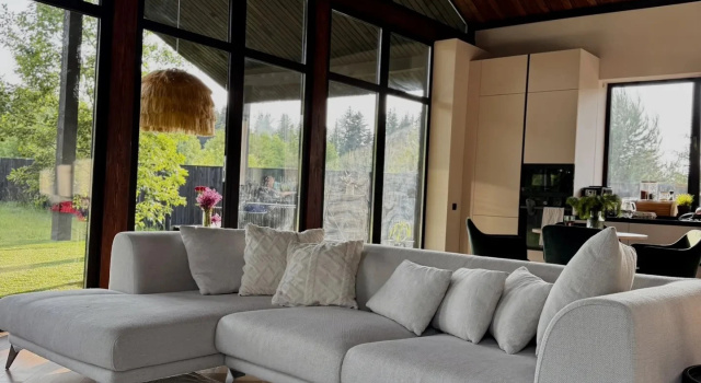 Ryadom S Demidkovo Private House, Boek Vakantiehuis Hotels in Dobryansky District met parkeren, Parkeren