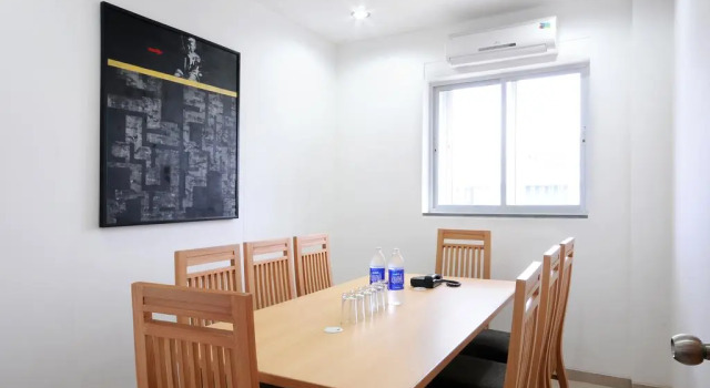 De Ecobiz by Sky Stays Hotel, Rezerwuj Hotel Hotele w Gujarat ze śniadaniem, Śniadanie