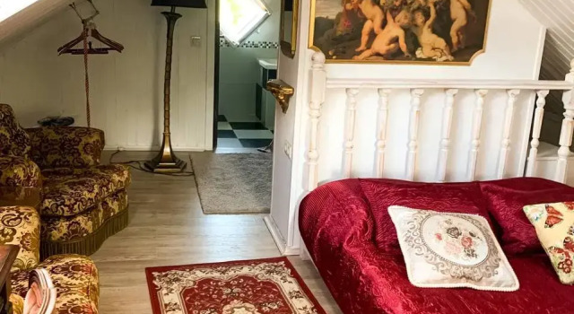 Четырёхместный номер Comfort Guest House Le Chalet