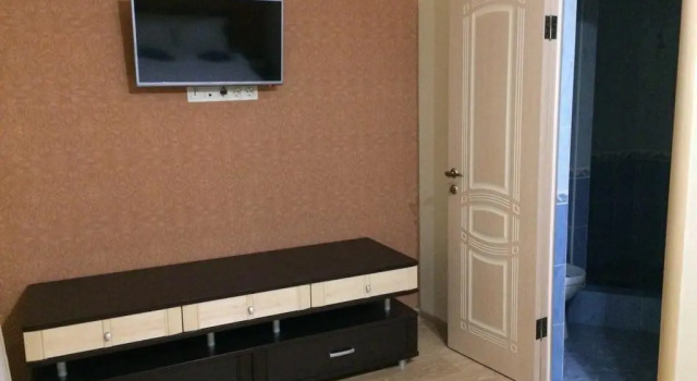 Двухместный номер Standard с балконом и с видом на город Гостевой Дом Арт-Хаус