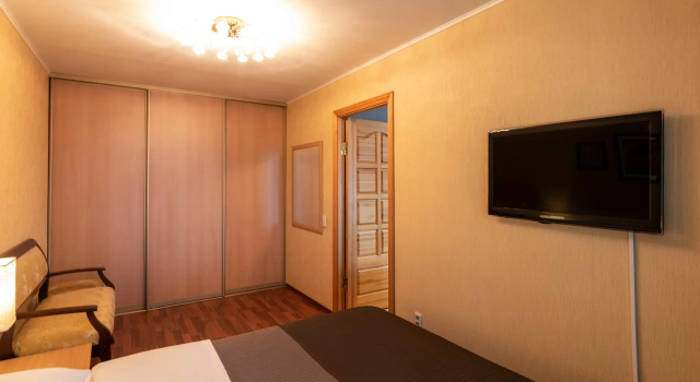 Na Lyubetskoy 3 Apartments, Réserver Appartement Hôtels à Cherepovetsky District avec parking, Parking