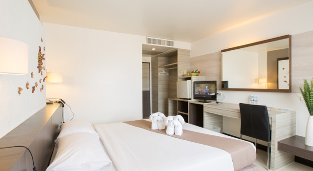 Двухместный номер Standard Flipper House Hotel - SHA Extra Plus
