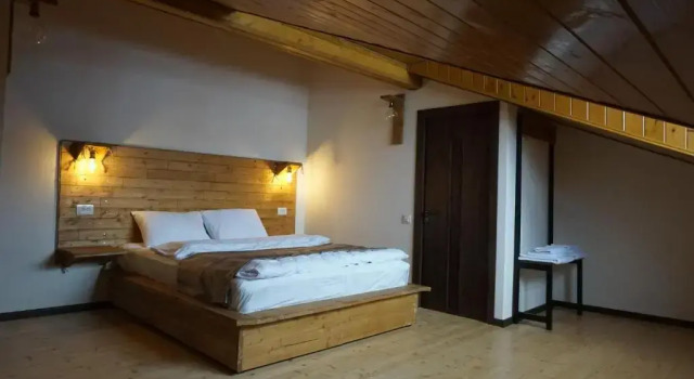 Отель Mansarda Kazbegi