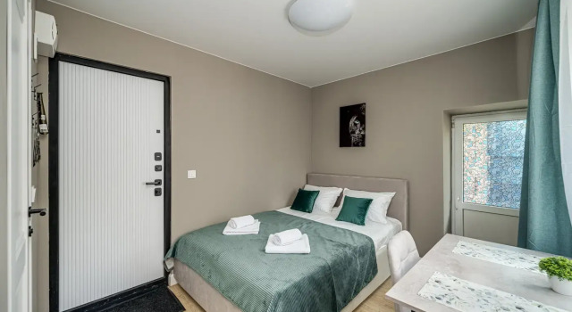 1 Komfortno I Tochka Na Simferopolskom Bulvare 16k1 Apartments, Book Lejlighed Hoteller i Moskva med parkering, nær Kakhovskaya Metro Station, Parkering