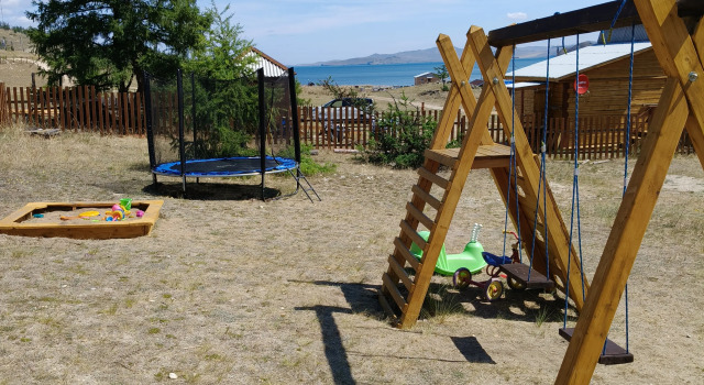 Dom Na Baykale Kurkut Ledovaya Pereprava Private house, Prenota Casa vacanze Hotel a Irkutsk Region con parcheggio, Parcheggio