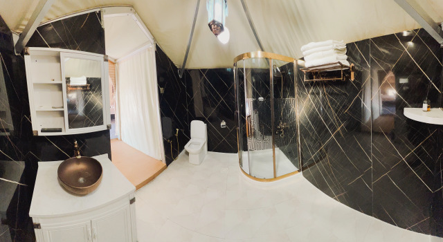 Номер Premium Отель Luxury Desert Camp