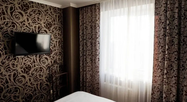 Golden Shar apartments for 70 years of October 4, Prenota Appartamento Avtozavodsky district 
