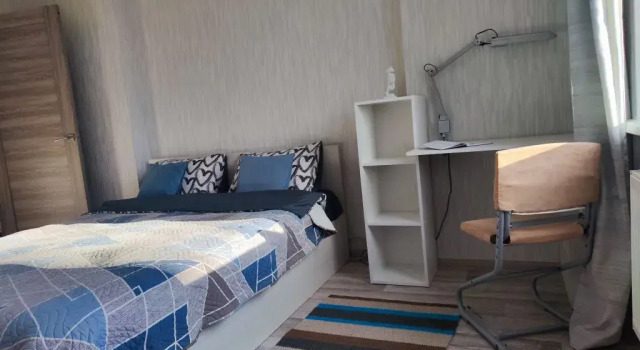 Apartment at Silvery 12 street, Buchen Sie Ferienwohnung Motovilikhinsky City District 