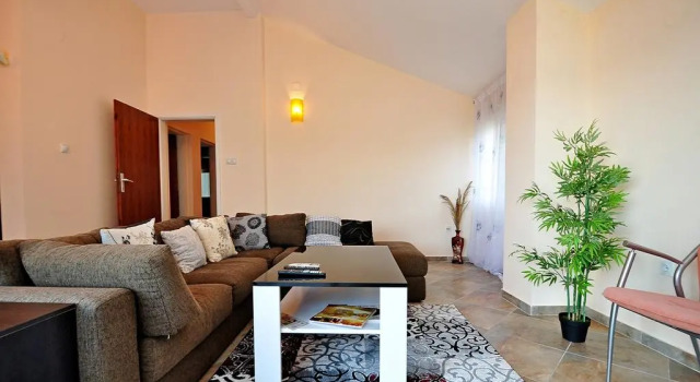 Liana Villa, Book Villa Villaer i Tivat, Villa