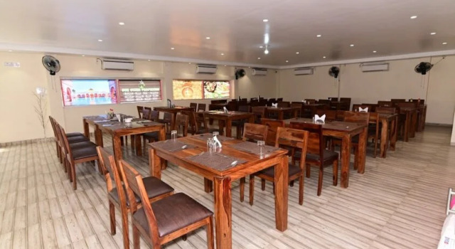 Коттедж Отель The Byke Niranjana Resort