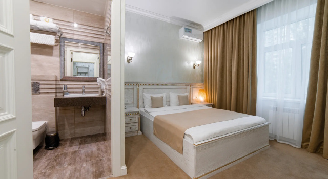 Lüks çift kişilik oda Invajt SPA Hotel