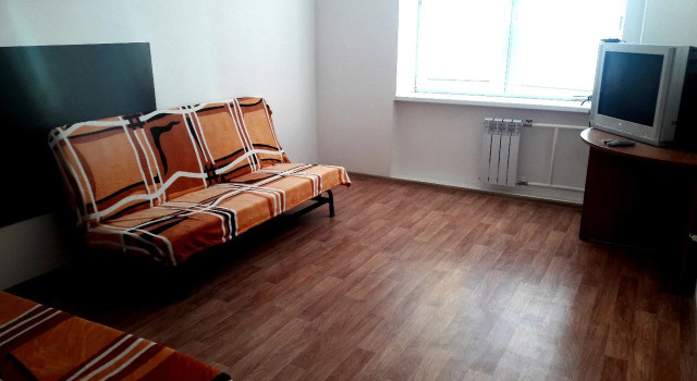 Na Uritskogo Apartments, Buchen Sie Ferienwohnung Archangelsk 