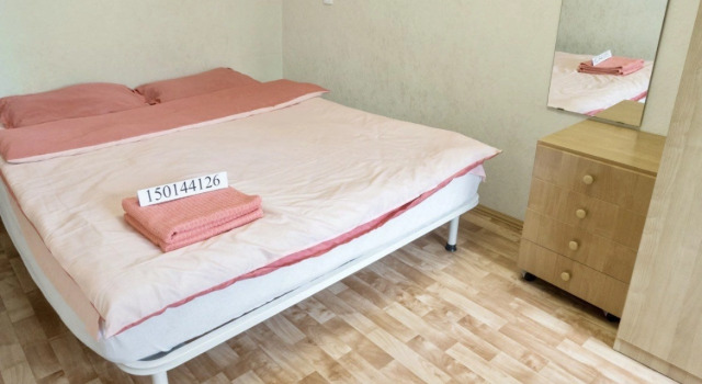 Квартира Чайковского 83, Забронировать Апартаменты/квартира Отели Городского округа Екатеринбурга - Северный управленческий округ с парковкой, Парковка