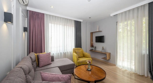 Трёхместный люкс Superior с балконом The Marions Suite - Central Comfortable Stay in Taksim