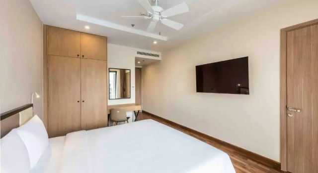 Двухместный номер VinWonders & Safari Ticket Standard с видом на бассейн Отель Vinholidays Fiesta Phu Quoc