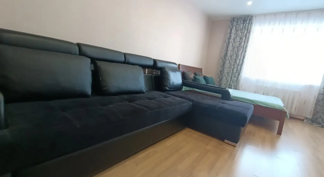 Serova 51/11 Flat, Prenota Appartamento Hotel a Tatarstan con parcheggio, Parcheggio