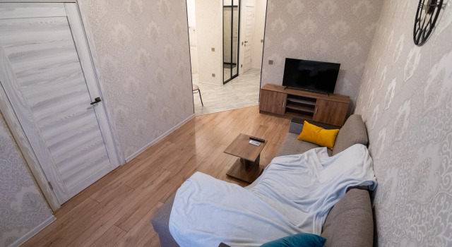 S Novym Remontom Na Chetverykh Apartments, Prenota Appartamento Hotel a Central Russia con parcheggio, Parcheggio