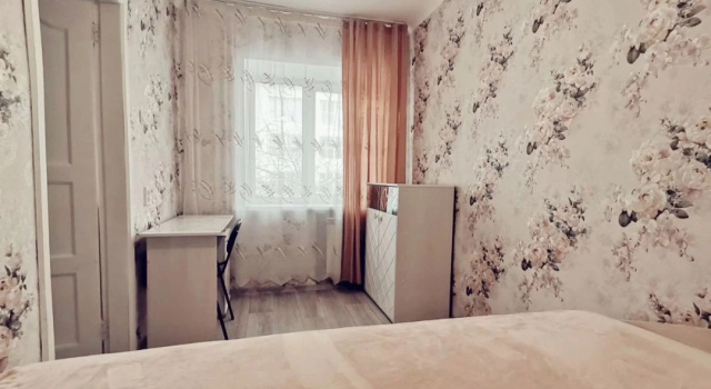 Квартира на Улице Робеспьера, 19, Забронировать Апартаменты/квартира Отели Красноярска с парковкой, рядом с Площадь 350-летия Красноярска, Парковка