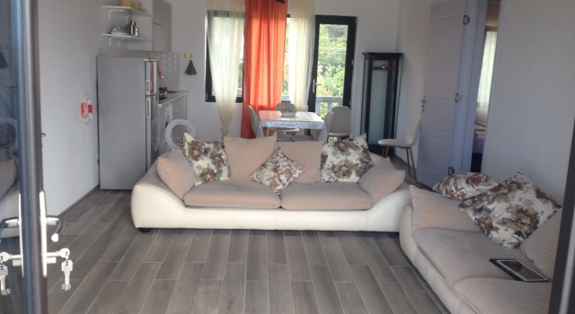 Gugu House Villa, Book Villa Chakvi 