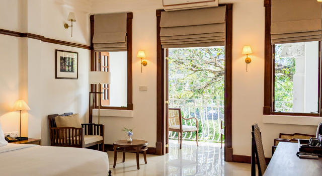 Hotel Suisse Kandy, Забронировать Отель Отели Канди с бассейном, рядом с Стадион Богамбара, Бассейн