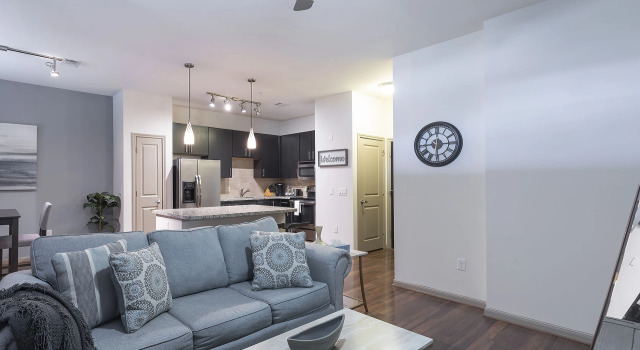 Апарт-отель City Place 4203, Забронировать Апарт-отель Отели Хьюстона с парковкой, рядом с Театр Ensemble, Парковка