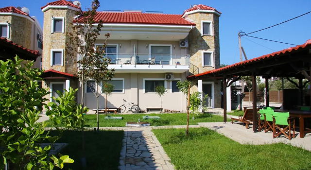 Toroni Luxury Villas - White Villa, Book Villa Villas in Toroni, Villa