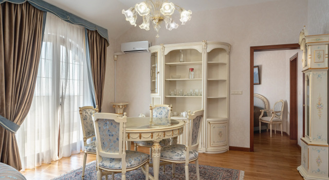 Люкс VIP с балконом Санаторно-курортный комплекс Сосновая Роща