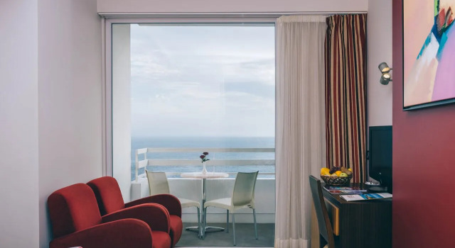 Двухместный номер Superior с видом на море Muthu Raga Madeira Hotel
