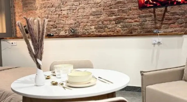 Апартаменты Студия Картье в самом центре SPB, Забронировать Апартаменты/квартира Санкт-Петербург Россия, рядом с Казанский собор